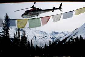 Icefall heli landing